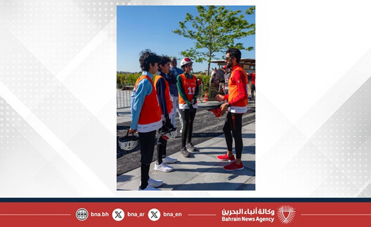 سمو الشيخ ناصر بن حمد آل خليفة يشهد الفحص البيطري لسباق سامورين الدولي للقدرة